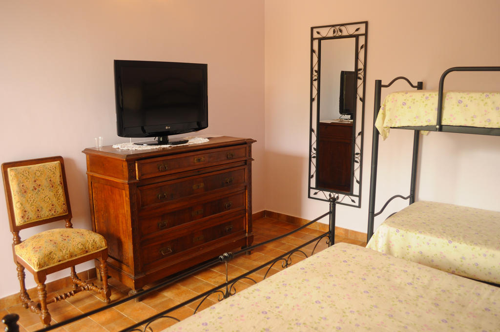 Tenuta Bellaprima Caltagirone Niscemi Δωμάτιο φωτογραφία